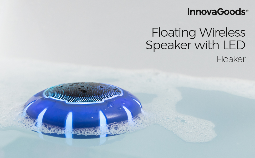 innovagoods-floating-led-speaker-blue-black Blue and black InnovaGoods floating wireless speaker floating in a swimming pool