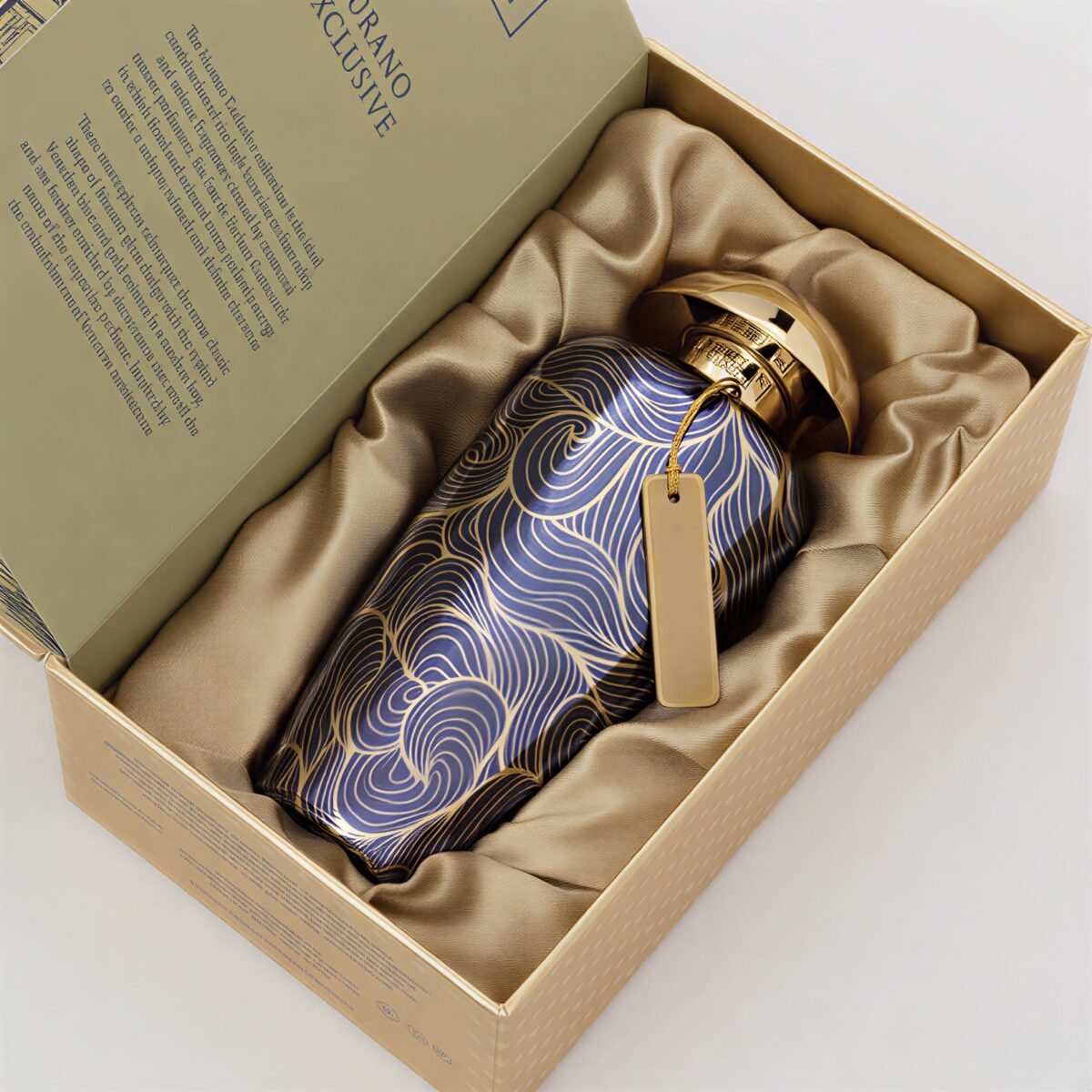 An elegant and luxurious Liberty fragrance from the Merchant of Venice. The classic gold and blue flacon comes in a classic shape and transmits a dreaminess, taking you to another world with just one spritz.
