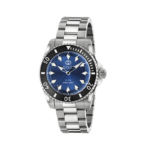 Gucci Dive watch with blue dial and Interlocking G logo on stainless steel bracelet