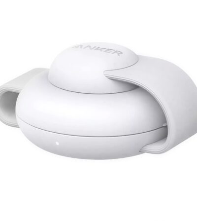 Anker 3-in-1 MagGo Wireless Charging Station White displaying iPhone and Watch