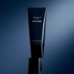 ⁦Chanel - Bleu De Chanel 2-in-1 Cleansing Gel (100ml)⁩ - الصورة ⁦3⁩