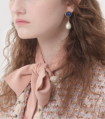 Valentino Garavani - Signature Pearl & Crystal Earrings - Image 5